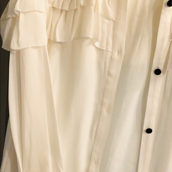 A very complementing Saks white sheer blouse - Picture 4 of 8